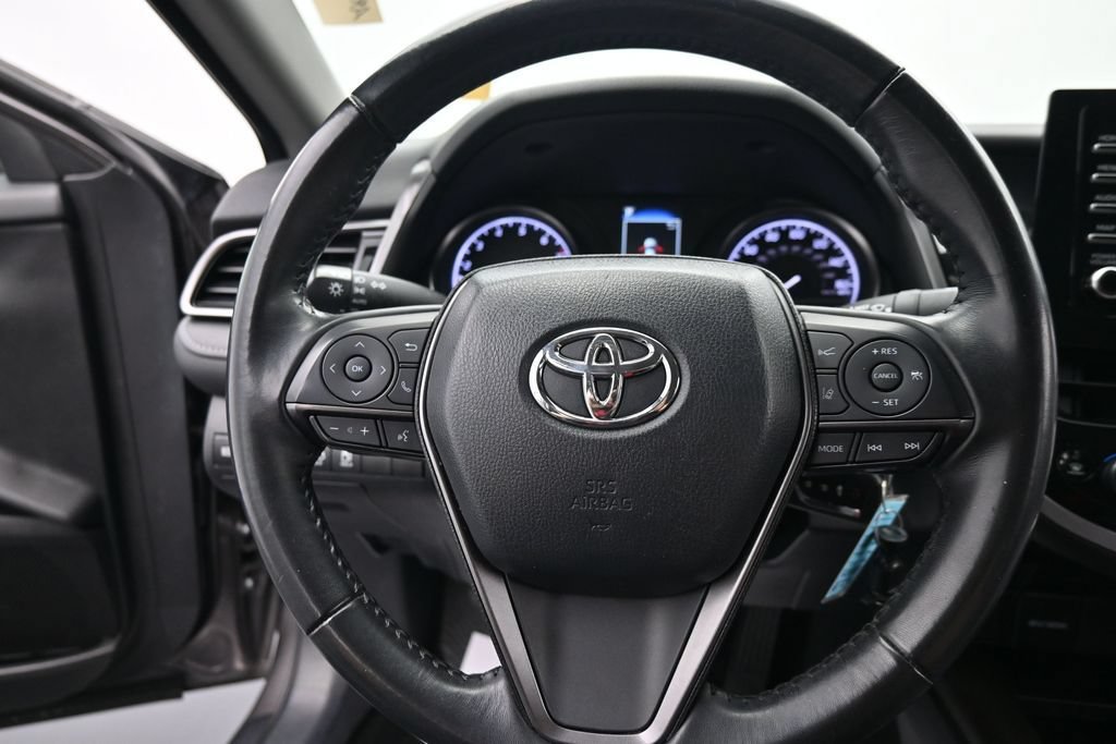 Used 2024 Toyota Camry SE FWD image 20