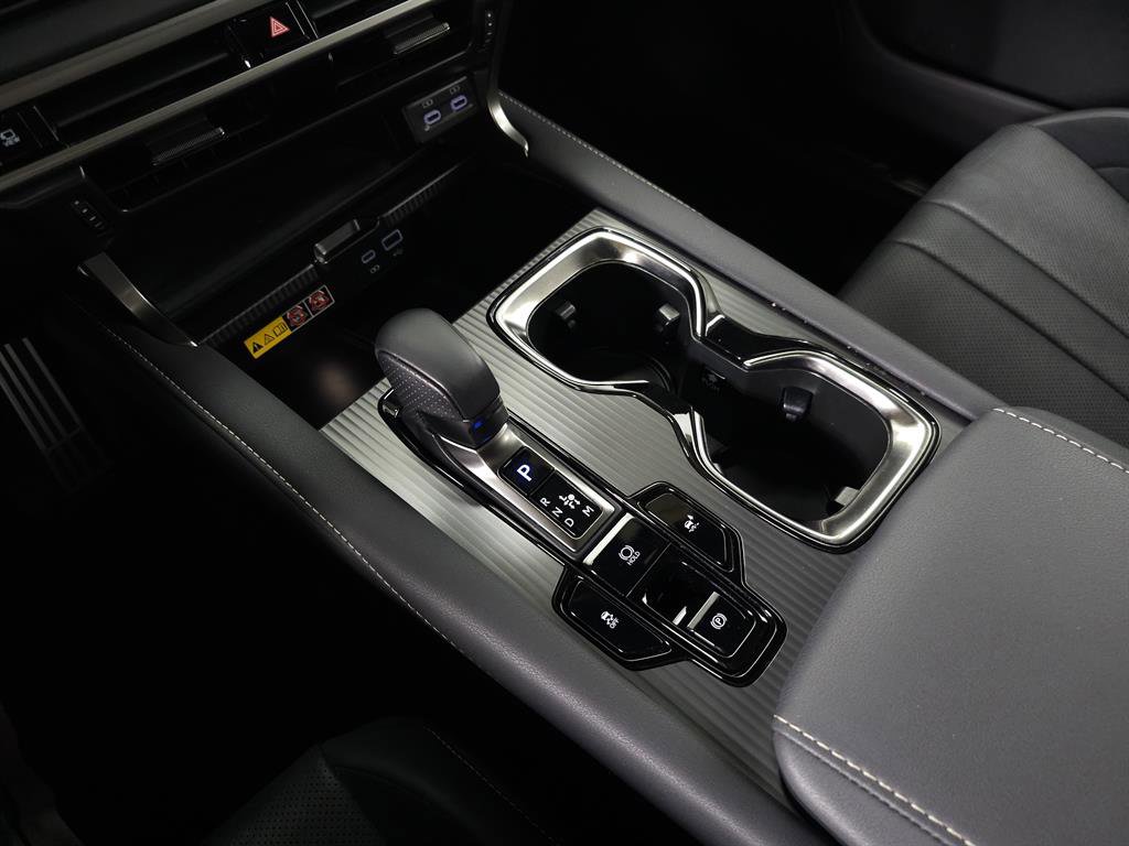 Certified 2024 Lexus RX 500h F Sport image 35