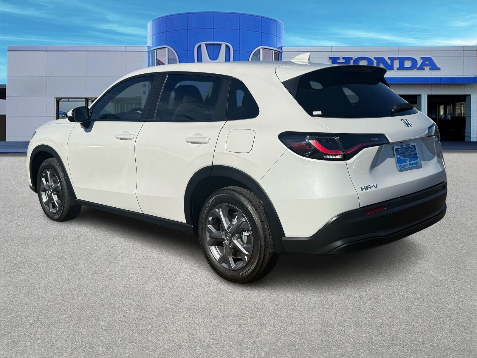 New 2026 Honda HR-V LX image 4