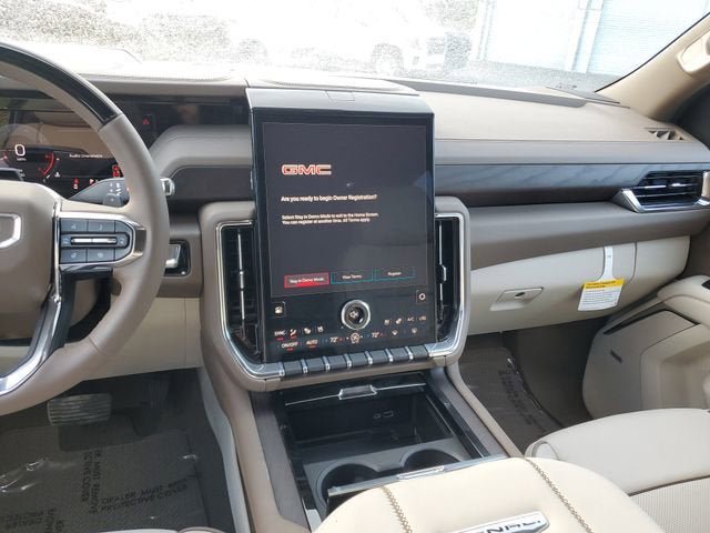 New 2026 GMC Yukon Denali w/ Denali Reserve Package RWD image 14