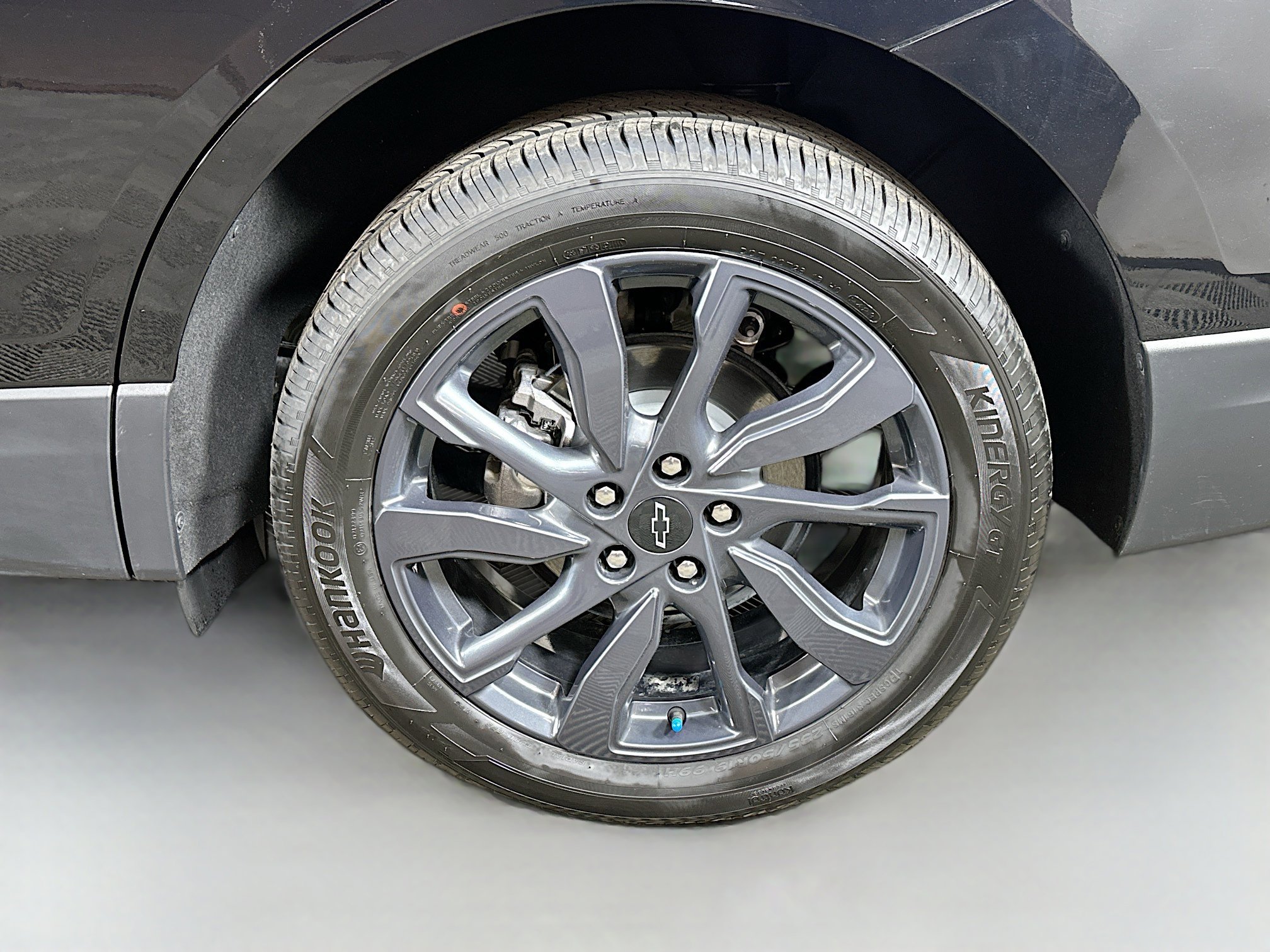 Used 2024 Chevrolet Equinox RS w/ RS Leather Package image 29