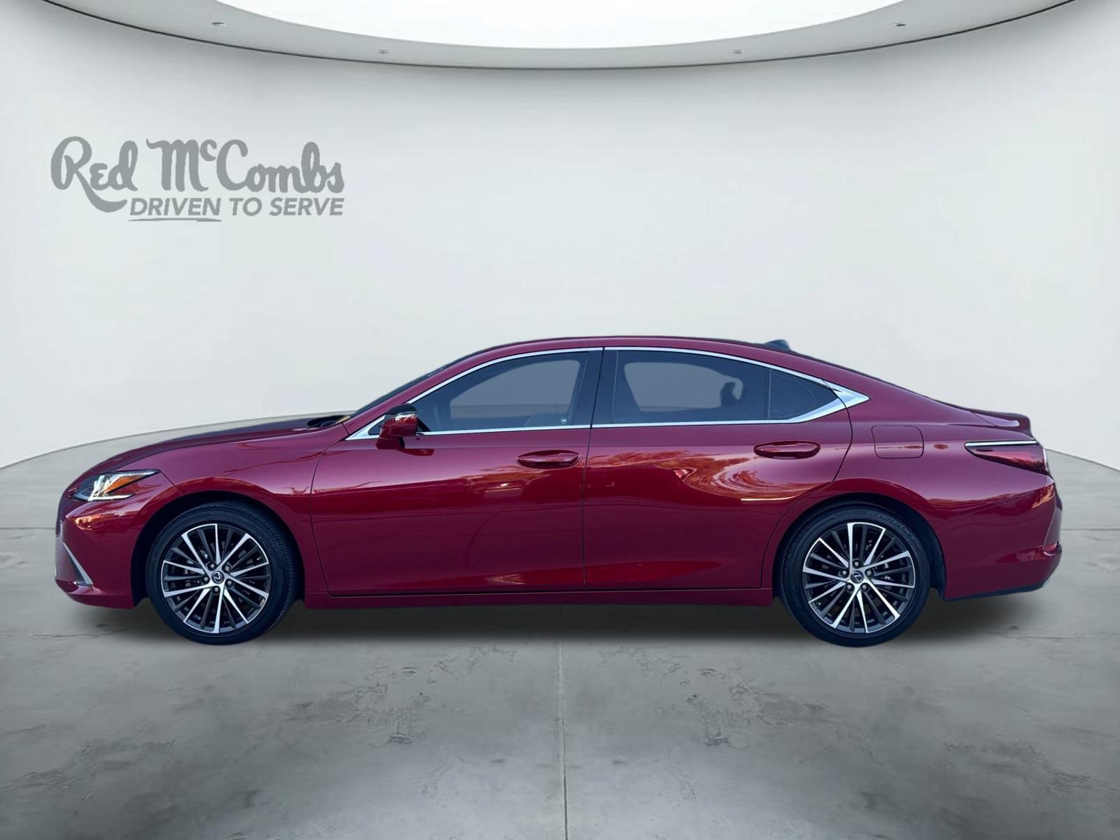 Used 2025 Lexus ES 350 w/ Premium Package image 2