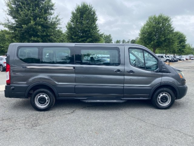 Used 2017 Ford Transit 350 XL RWD image 3