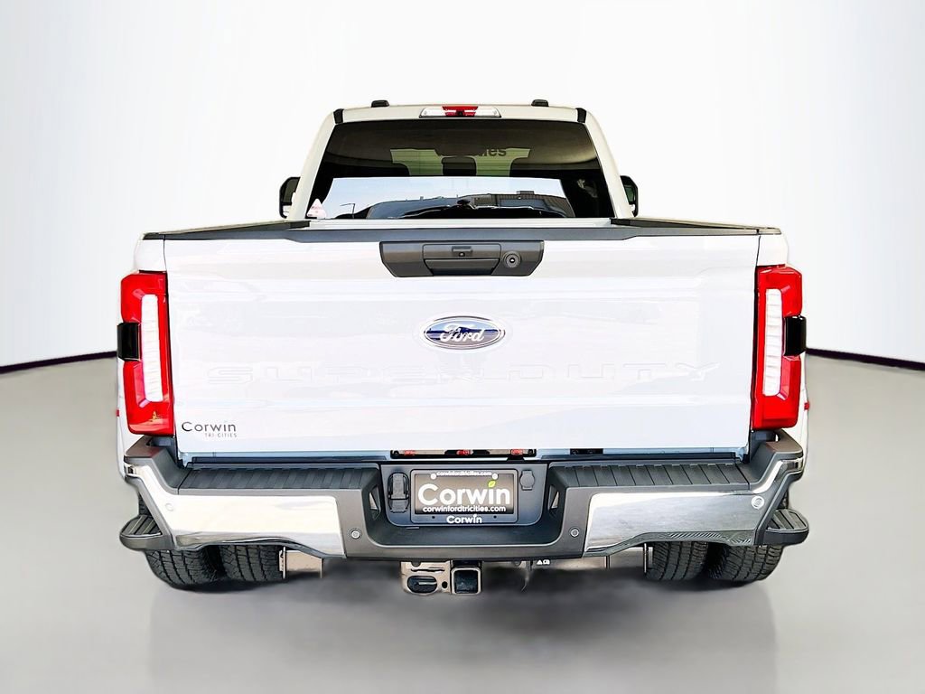 New 2025 Ford F350 XLT w/ 360-Degree Camera Package image 14