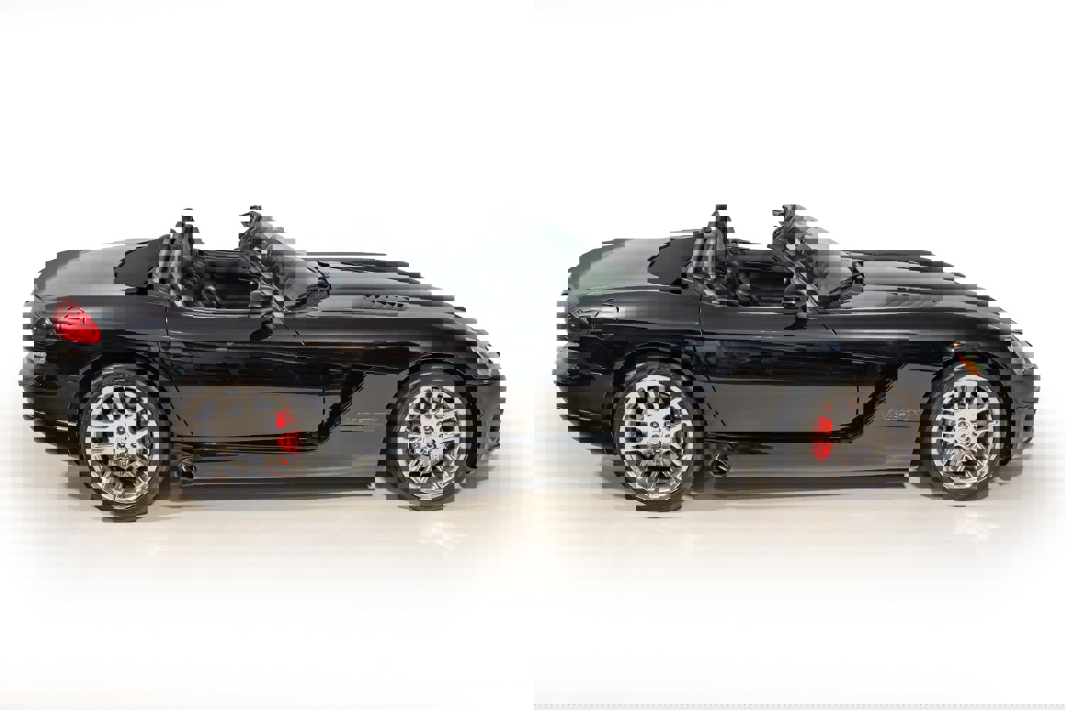 Used 2005 Dodge Viper SRT-10 image 8