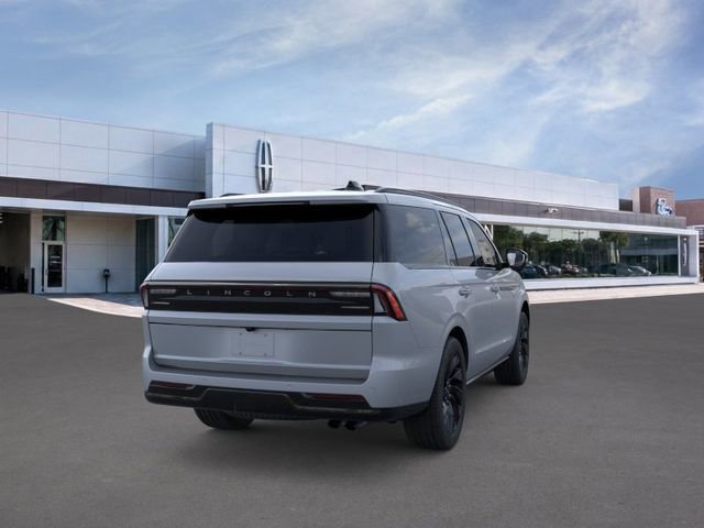 New 2026 Lincoln Navigator Reserve w/ Jet Appearance Package AWD/4WD image 9