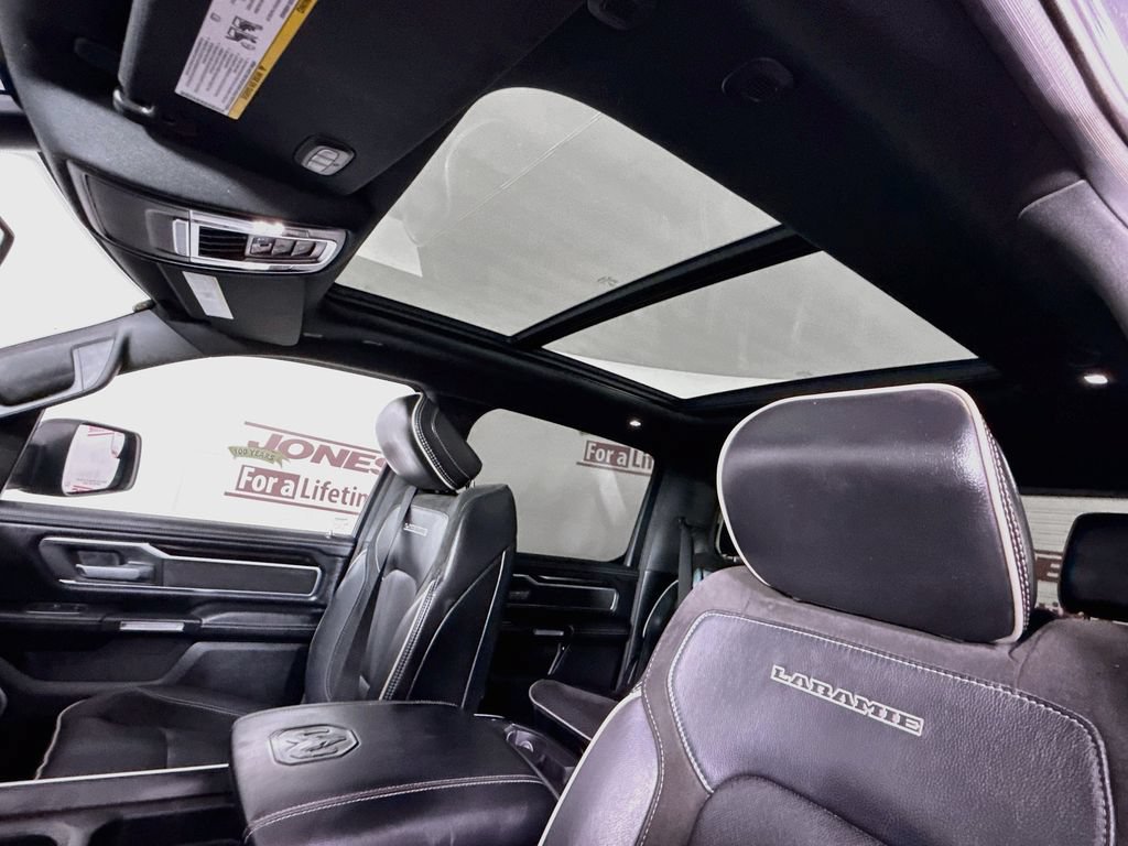 Used 2020 RAM 1500 Laramie w/ Sport Appearance Package AWD/4WD image 11