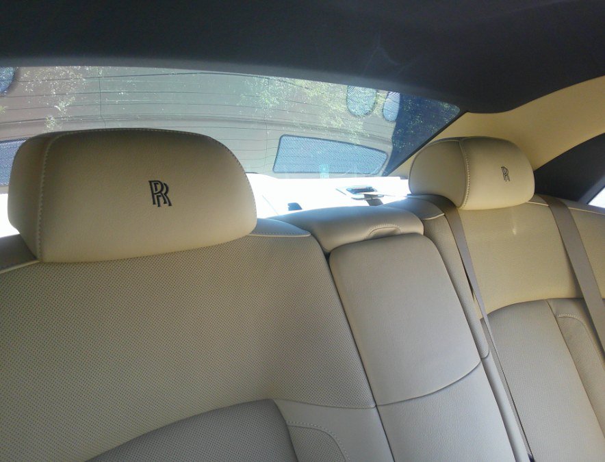 Used 2013 Rolls-Royce Ghost RWD image 88