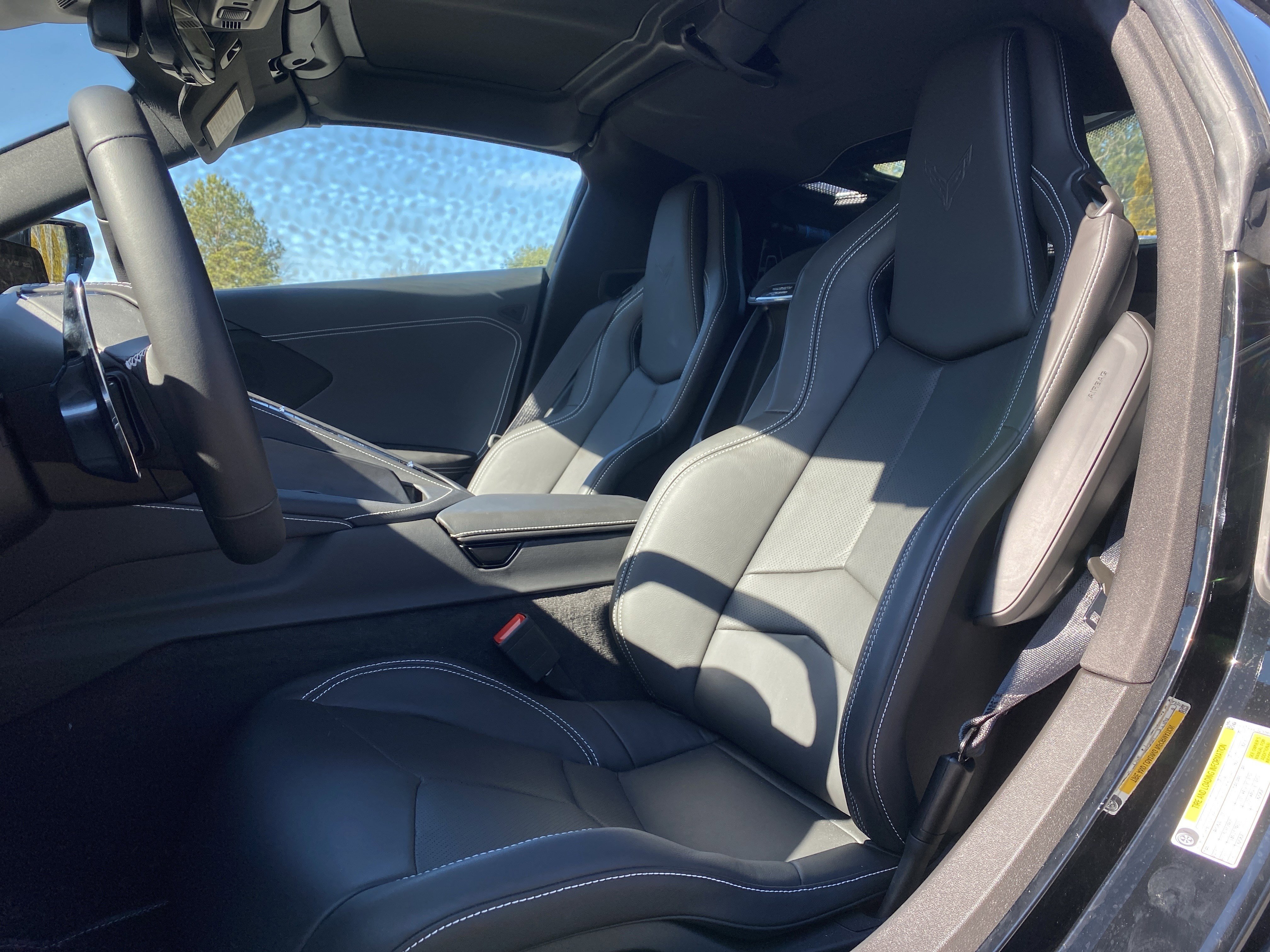 Used 2025 Chevrolet Corvette Z06 image 8