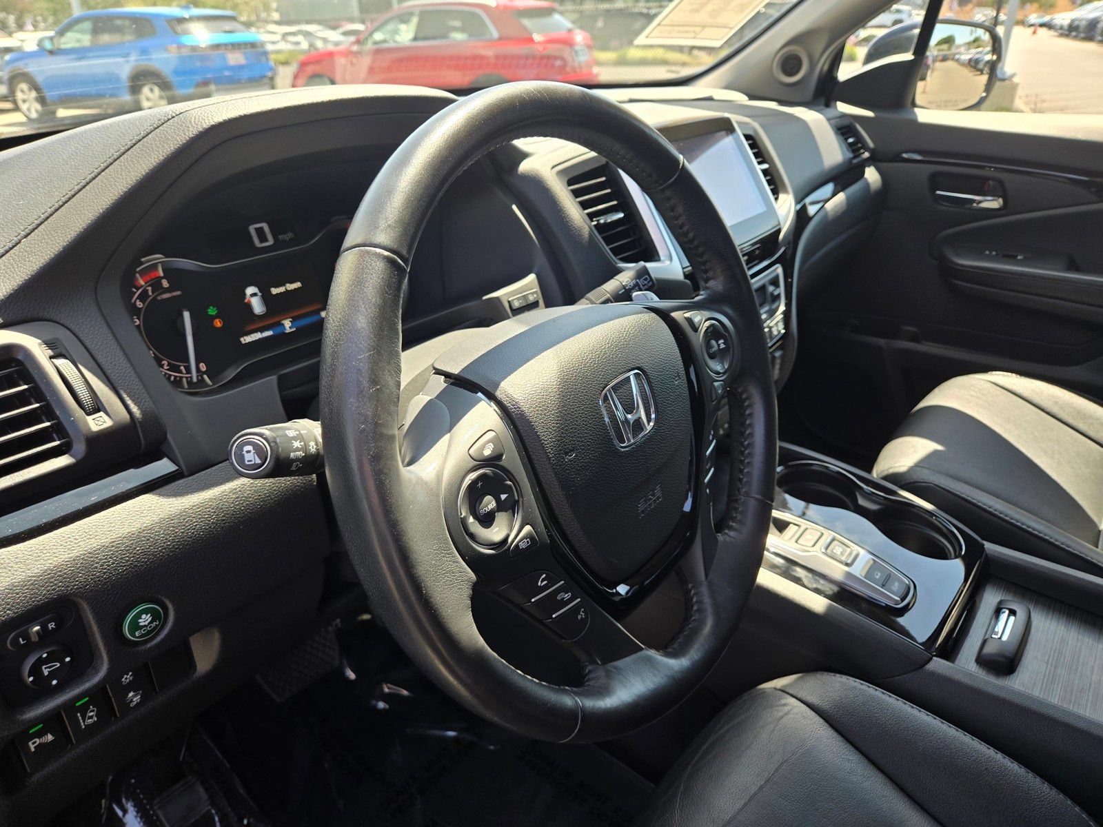 Used 2018 Honda Pilot Touring image 12