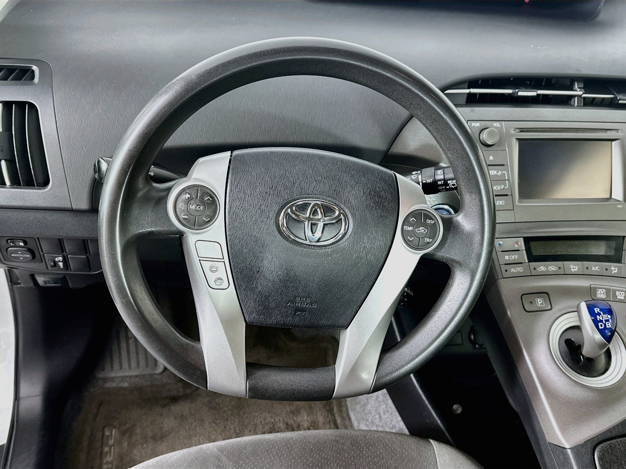 Used 2015 Toyota Prius Two FWD image 17