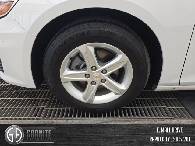 Used 2024 Chevrolet Malibu LS FWD image 26