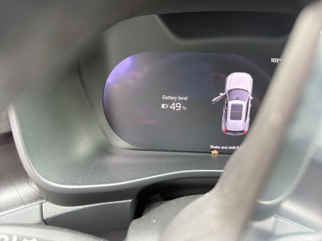 Used 2023 Volvo XC40 Recharge Ultimate AWD/4WD image 11