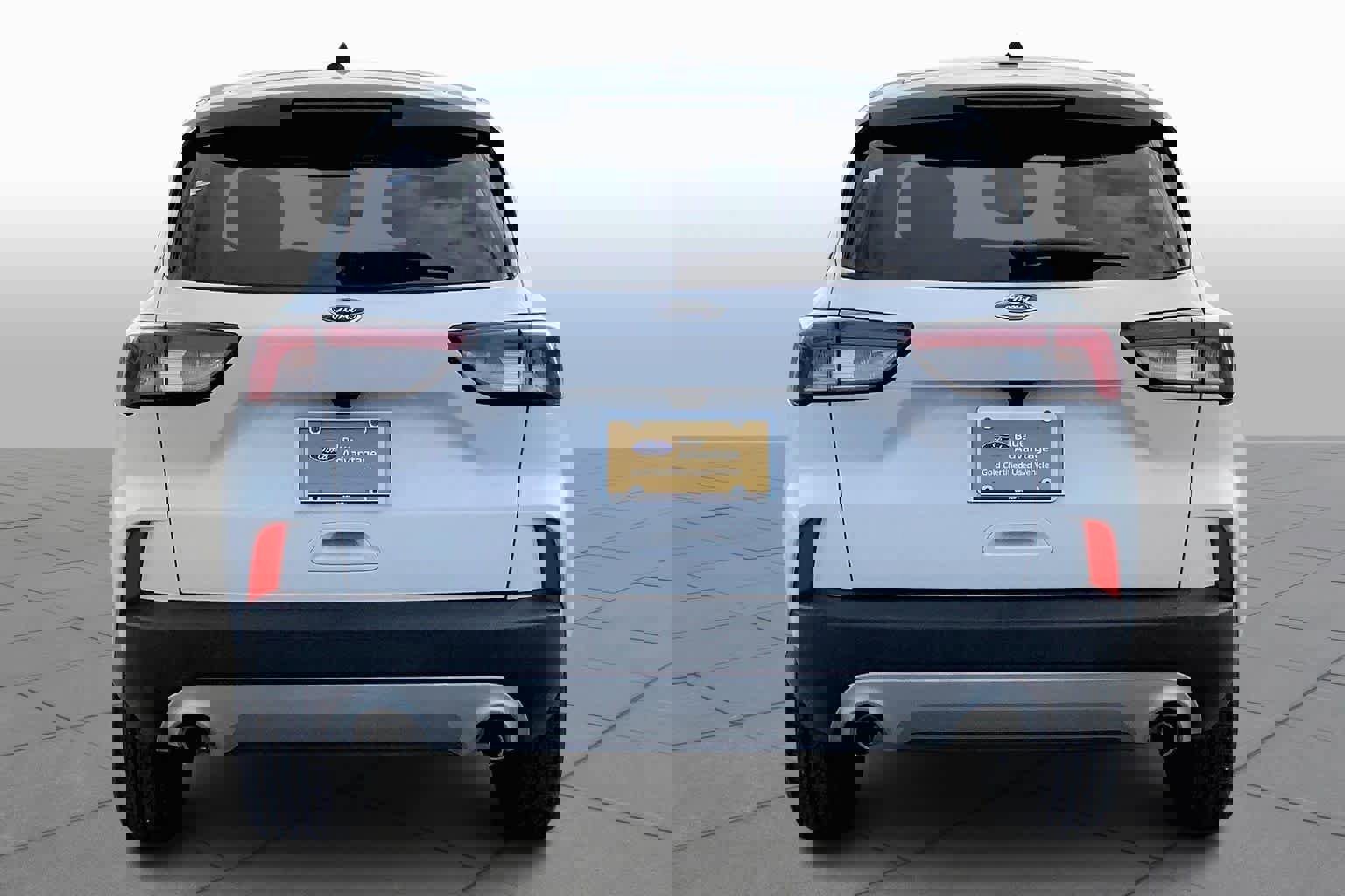 Used 2021 Ford Escape SE image 5