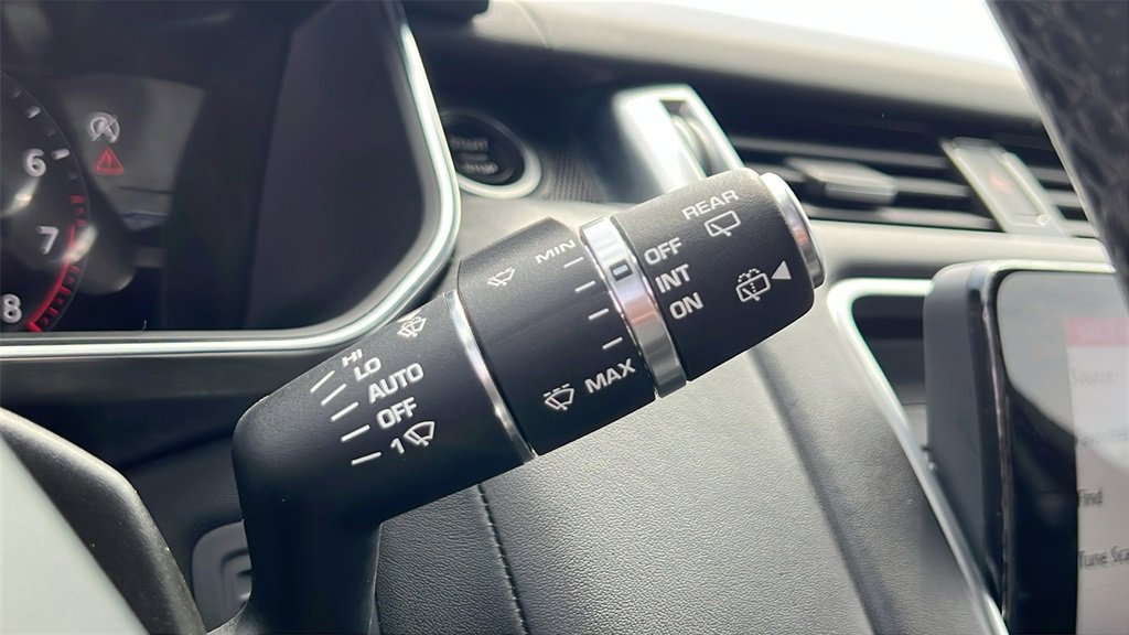 Used 2020 Land Rover Range Rover Sport HSE Dynamic image 19