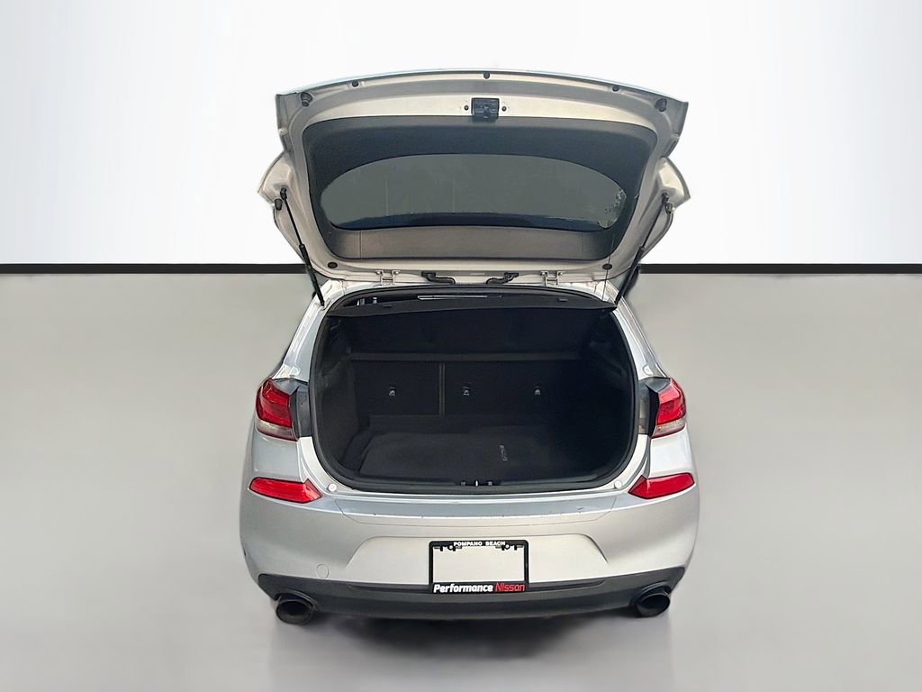 Used 2018 Hyundai Elantra GT Sport image 27