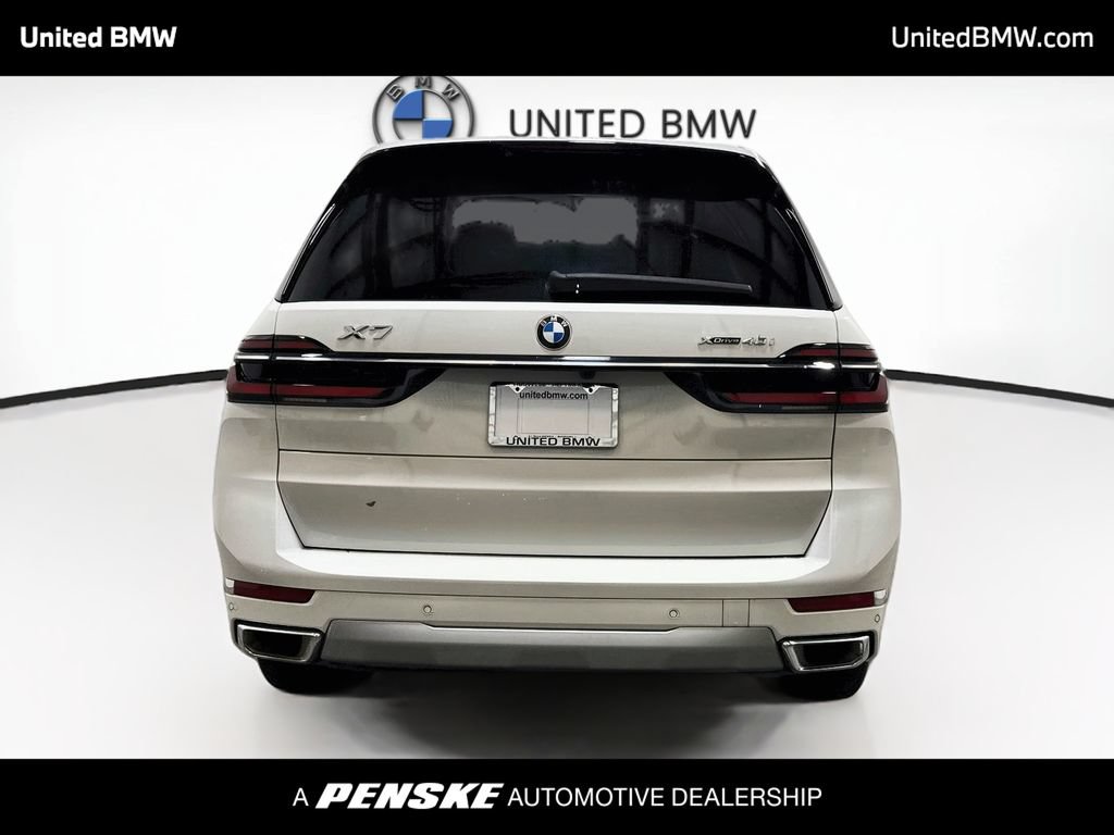 Certified 2025 BMW X7 xDrive40i w/ Parking Assistance Package AWD/4WD image 6