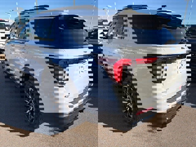 New 2026 Ford Explorer ST-Line image 4