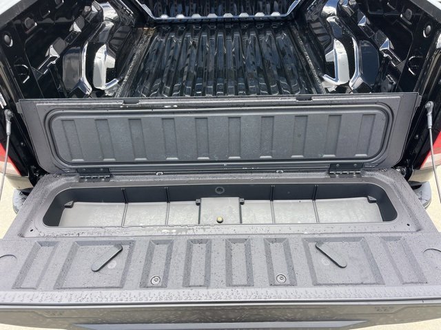 New 2025 Chevrolet Colorado LT w/ LT Convenience Package image 12