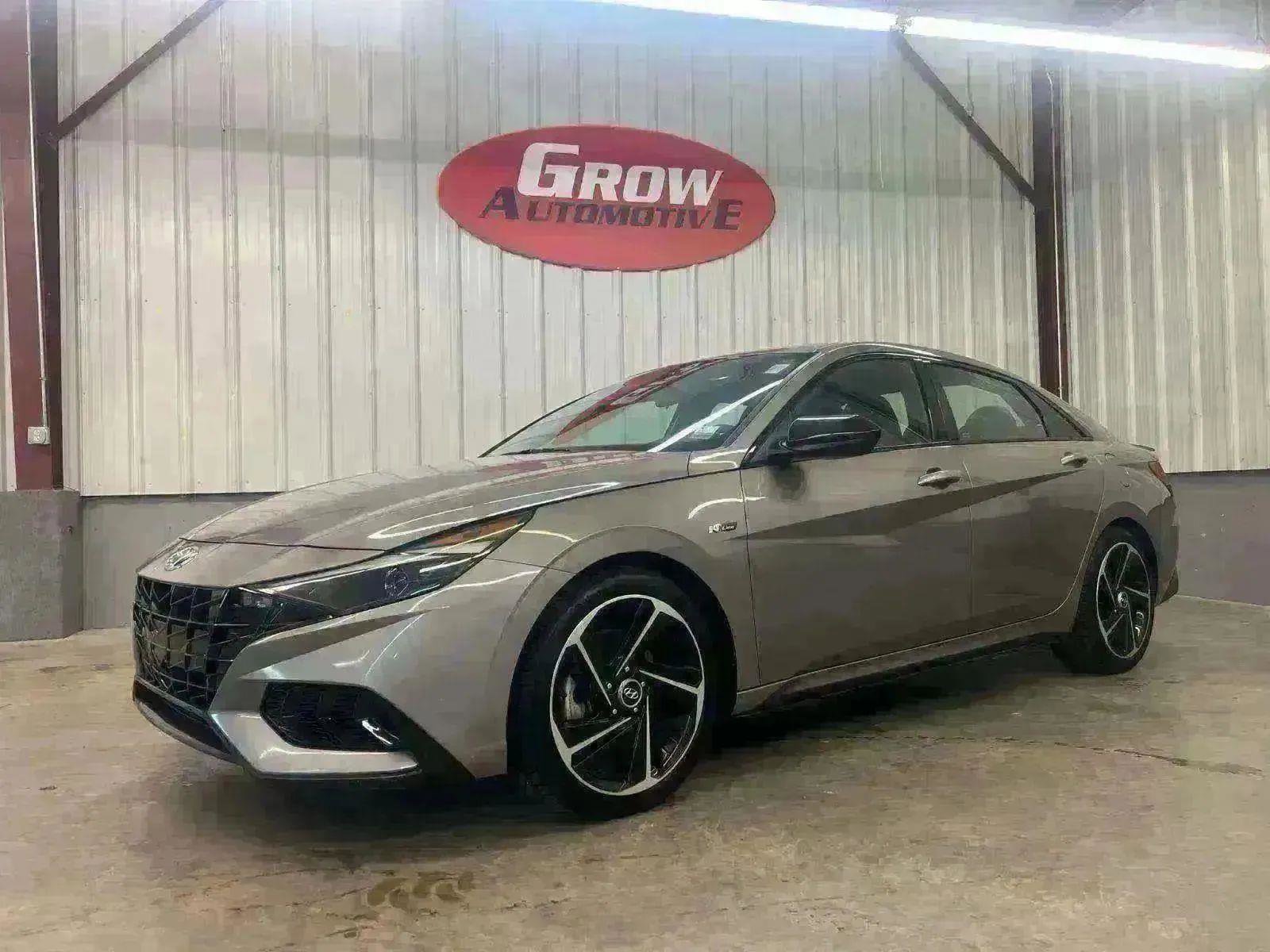 Used 2023 Hyundai Elantra N Line image 5