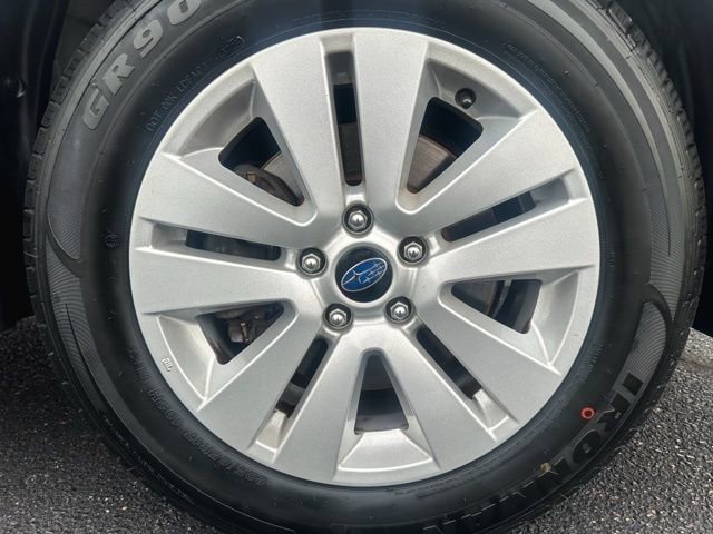 Used 2019 Subaru Outback 2.5i image 11