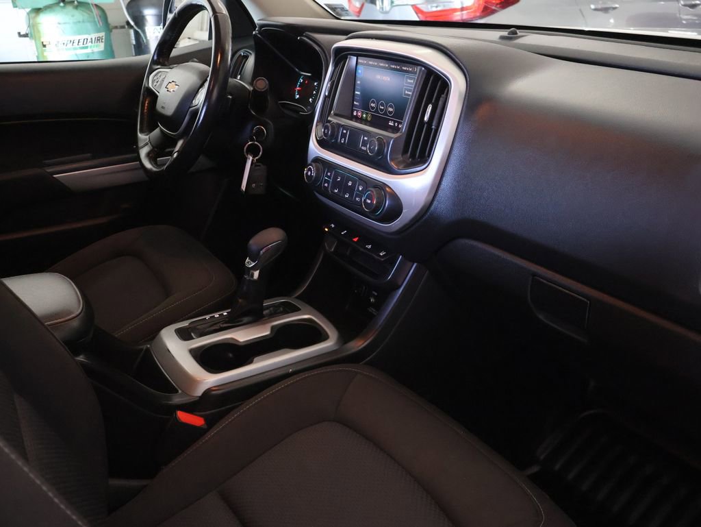 Used 2022 Chevrolet Colorado LT w/ Fleet Safety Package RWD image 11
