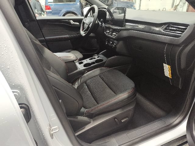 New 2026 Ford Escape ST-Line Select w/ Tech Pack #2 AWD/4WD image 23