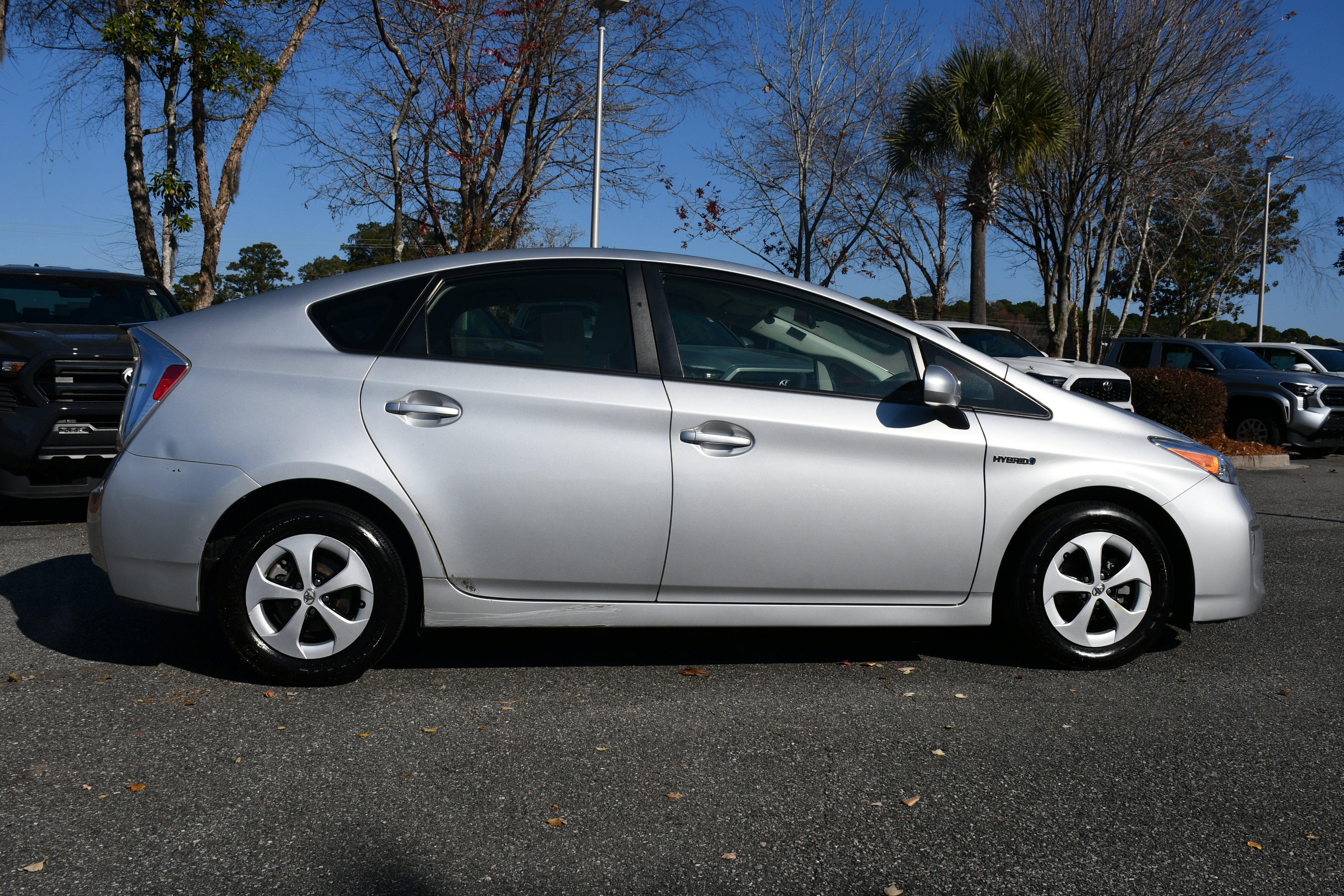 Used 2013 Toyota Prius Five image 5