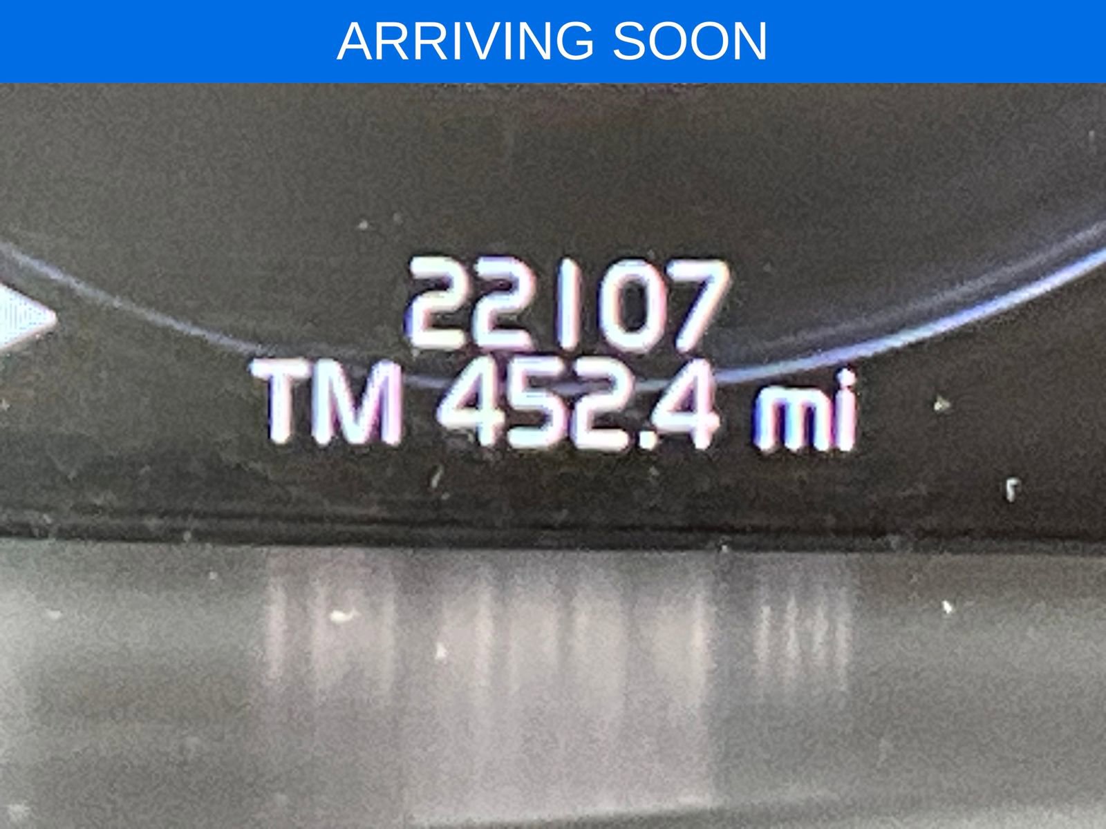 Certified 2022 Volvo XC90 T6 Momentum w/ Advanced Package image 17