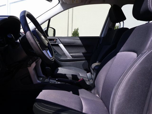 Used 2017 Subaru Forester 2.5i Premium AWD/4WD image 23