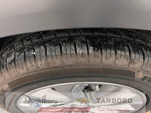 Used 2021 Buick Encore GX Essence w/ Advanced Technology Package FWD image 16