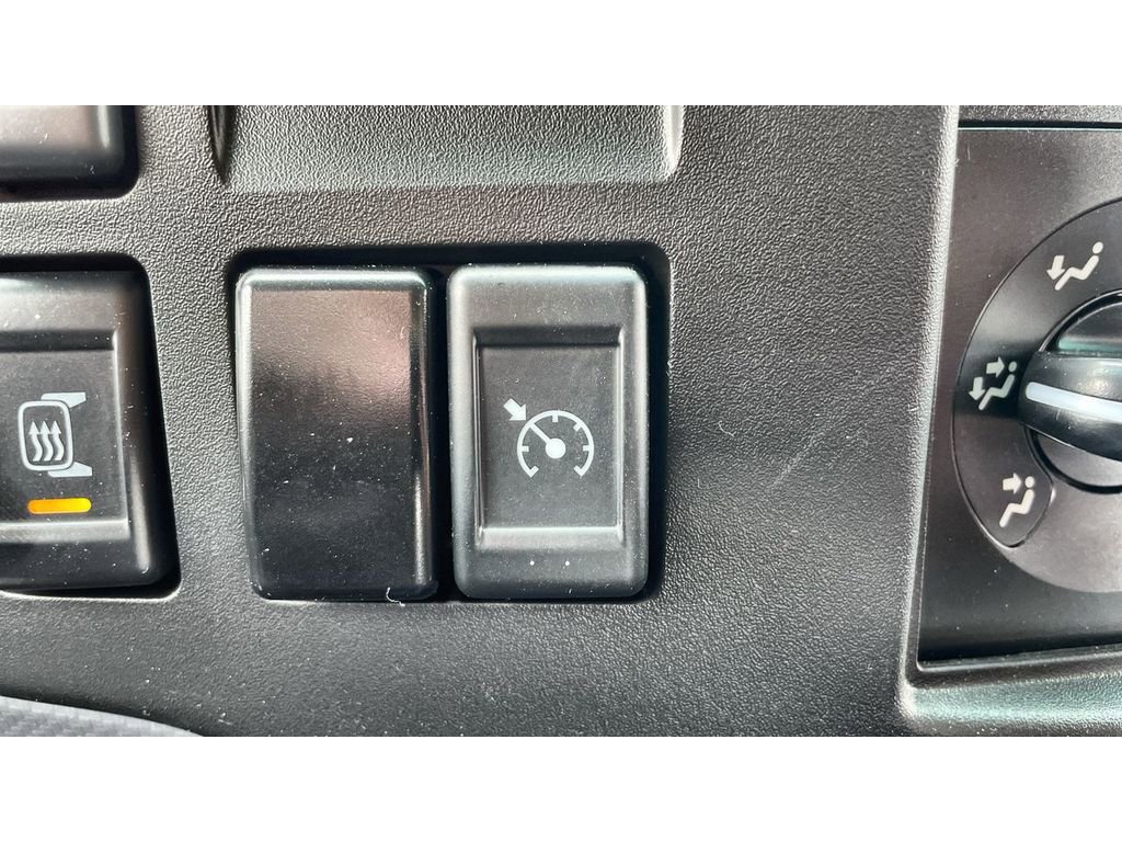 New 2024 Chevrolet Low Cab Forward 6500XD image 19