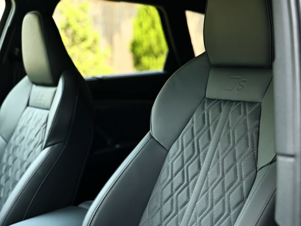 New 2026 Audi SQ5 Prestige AWD/4WD image 27