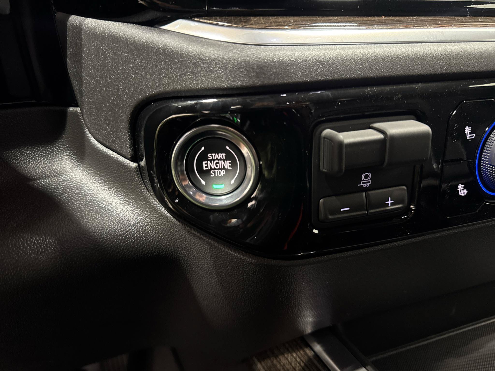 New 2026 Chevrolet Silverado 1500 LT w/ Z71 Off-Road Package AWD/4WD image 18