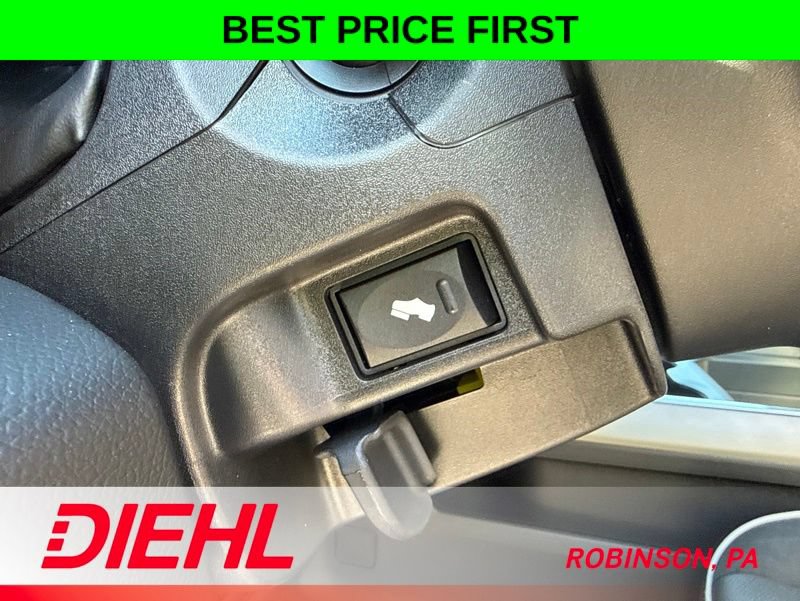 New 2026 RAM 3500 Laramie AWD/4WD image 28