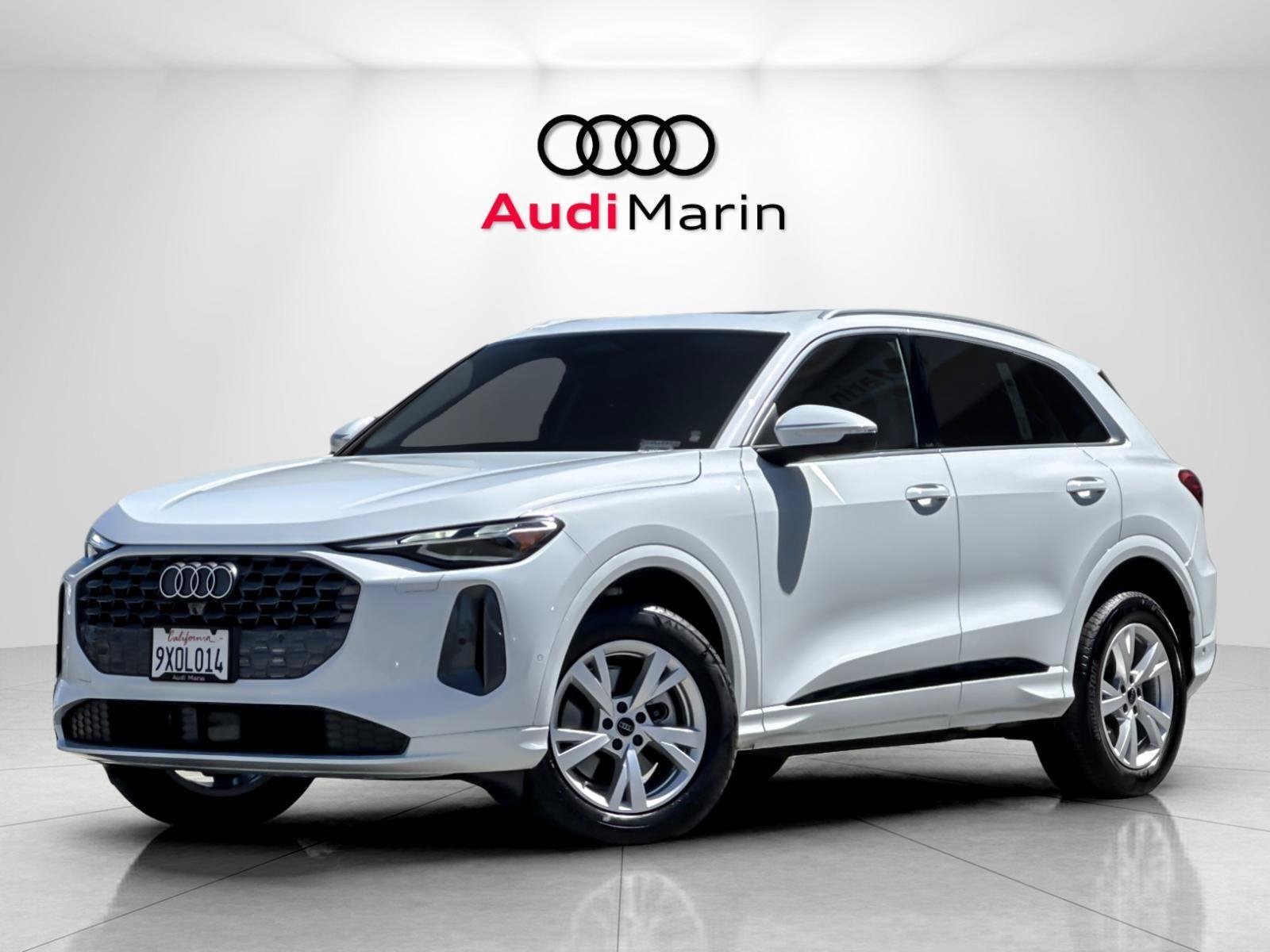 Used 2025 Audi Q5 Premium w/ Convenience Package AWD/4WD image 1