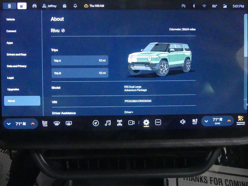 Used 2024 Rivian R1T Adventure image 15