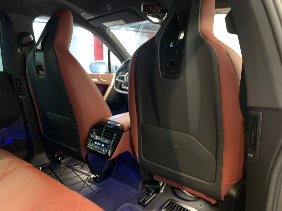 Used 2024 BMW iX M60 image 57
