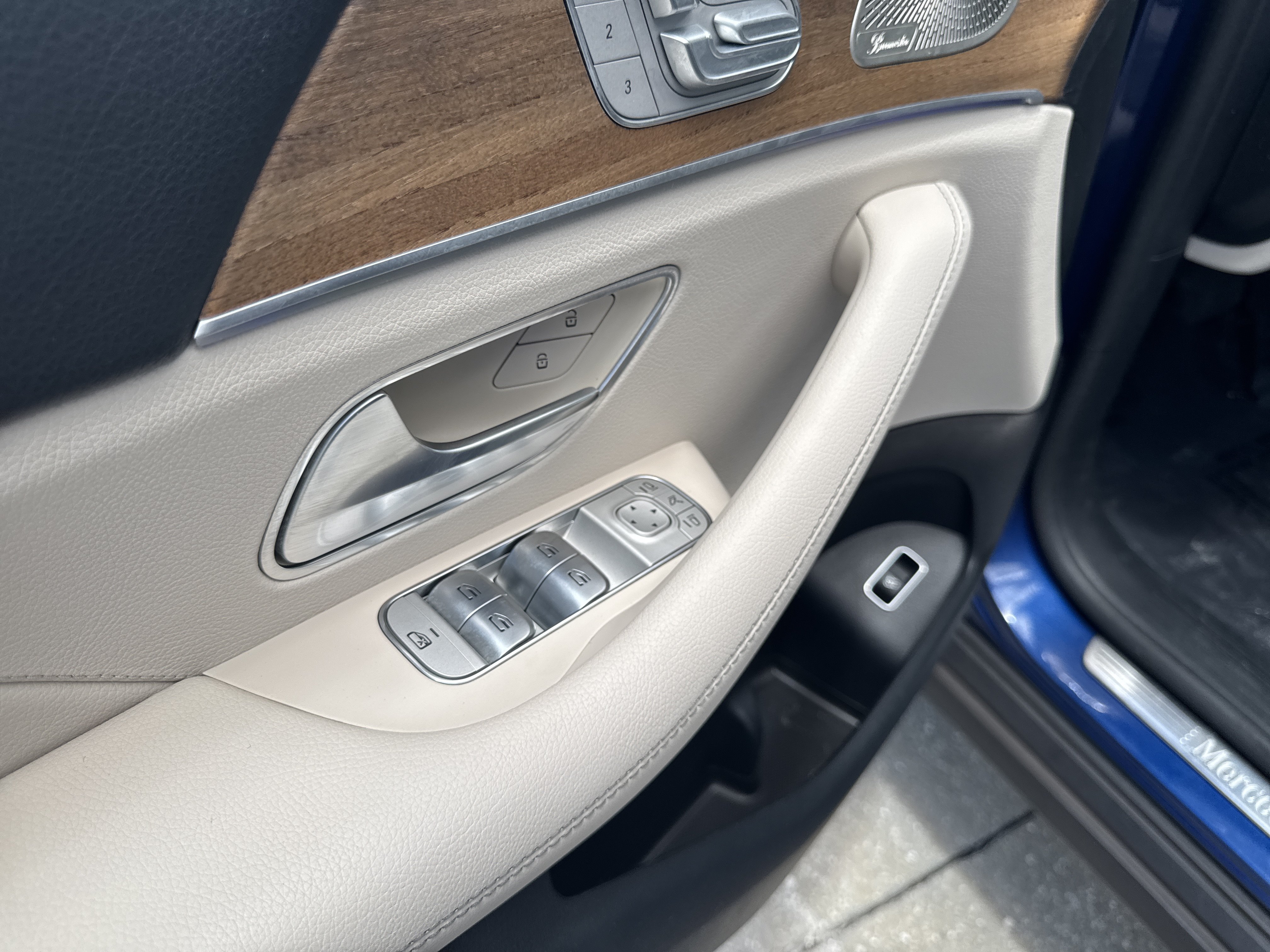 Used 2022 Mercedes-Benz GLE 350 image 24