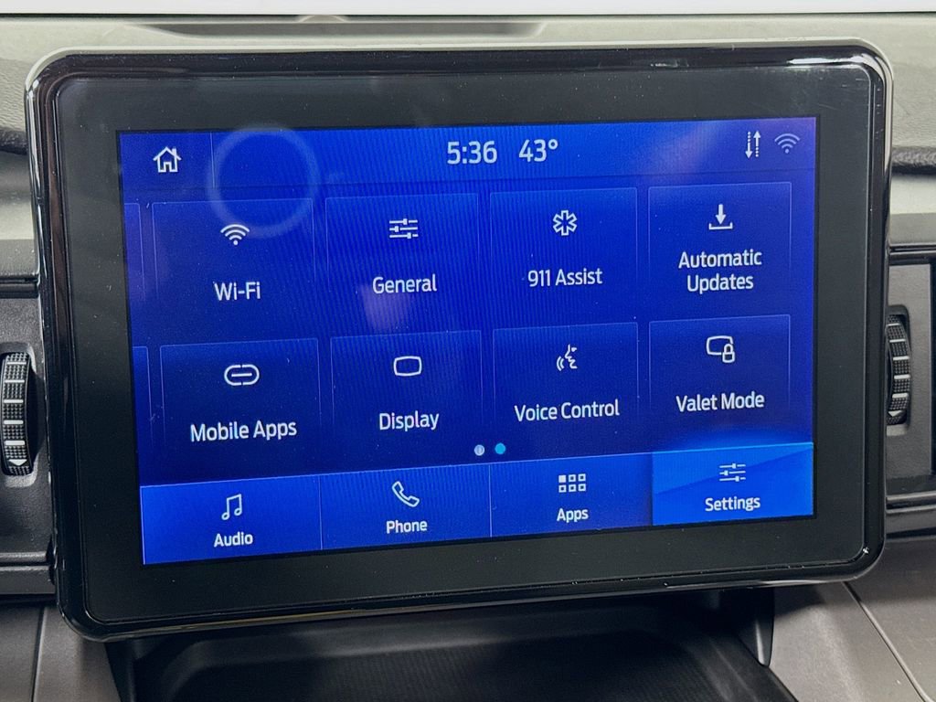 Used 2024 Ford Explorer XLT AWD/4WD image 37