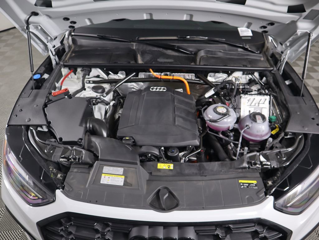 Used 2025 Audi Q5 e Premium Plus w/ Premium Plus Package image 31