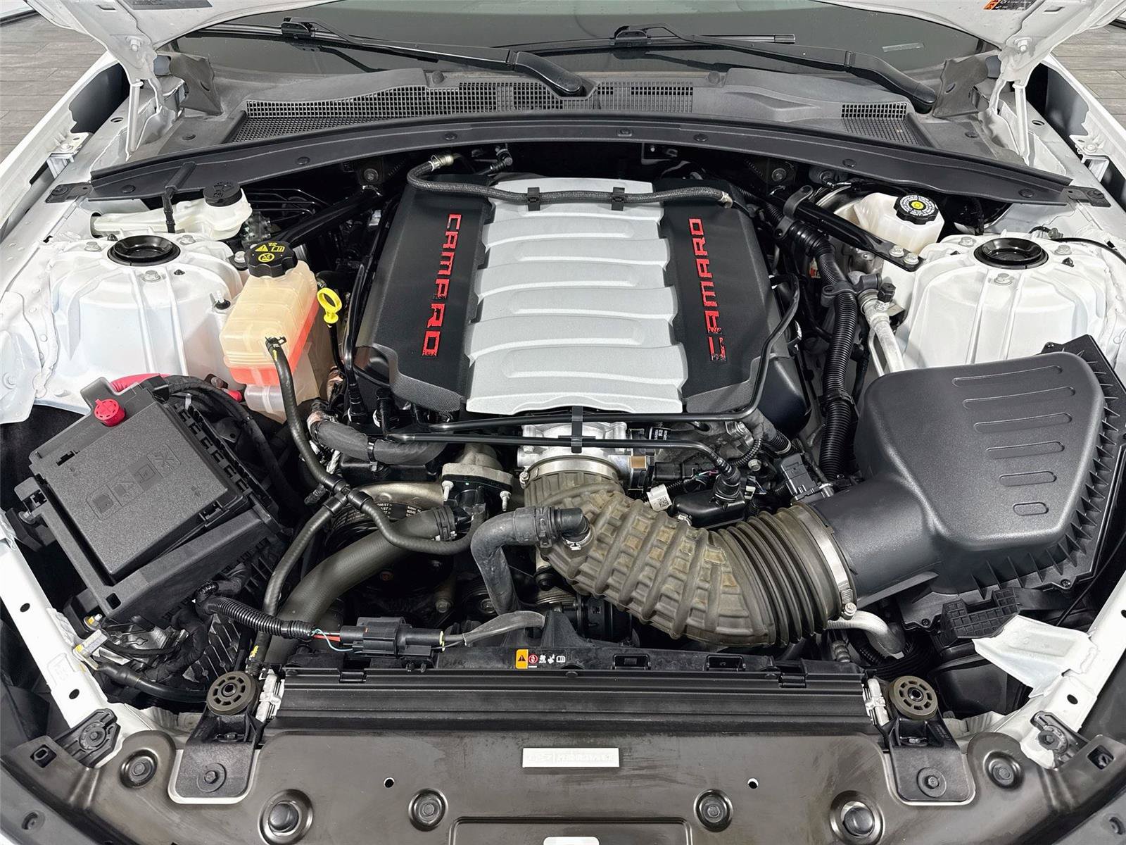 Used 2023 Chevrolet Camaro SS RWD image 31