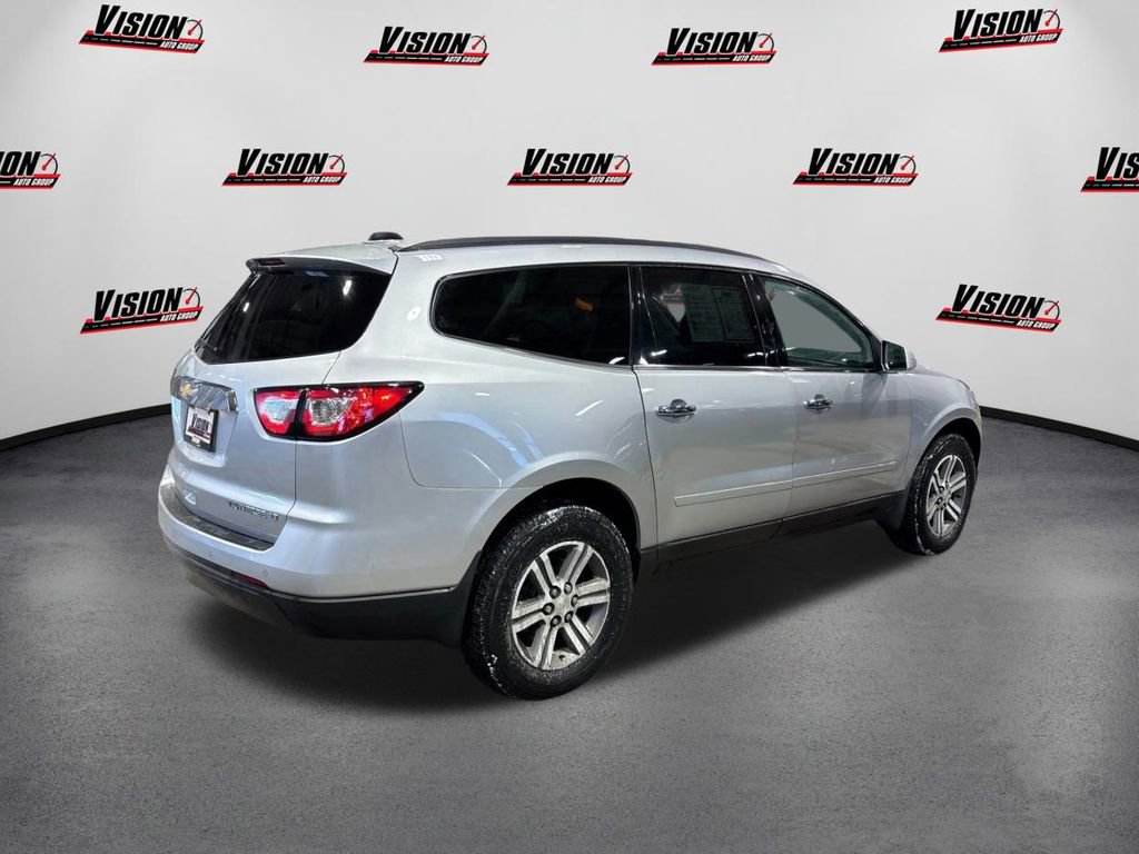 Used 2016 Chevrolet Traverse LT image 5