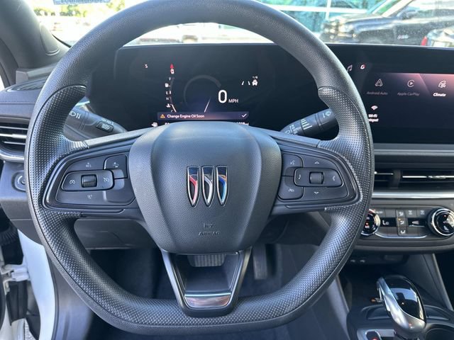 Used 2024 Buick Envista Preferred w/ Convenience II Package FWD image 27