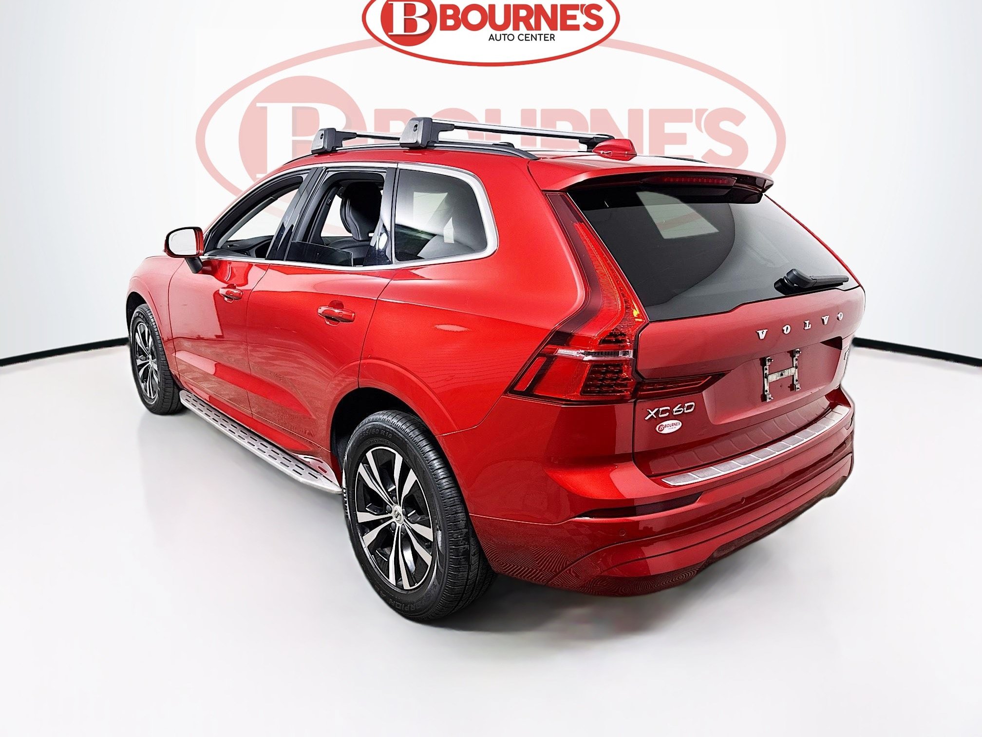 Used 2023 Volvo XC60 B5 Core AWD/4WD image 9