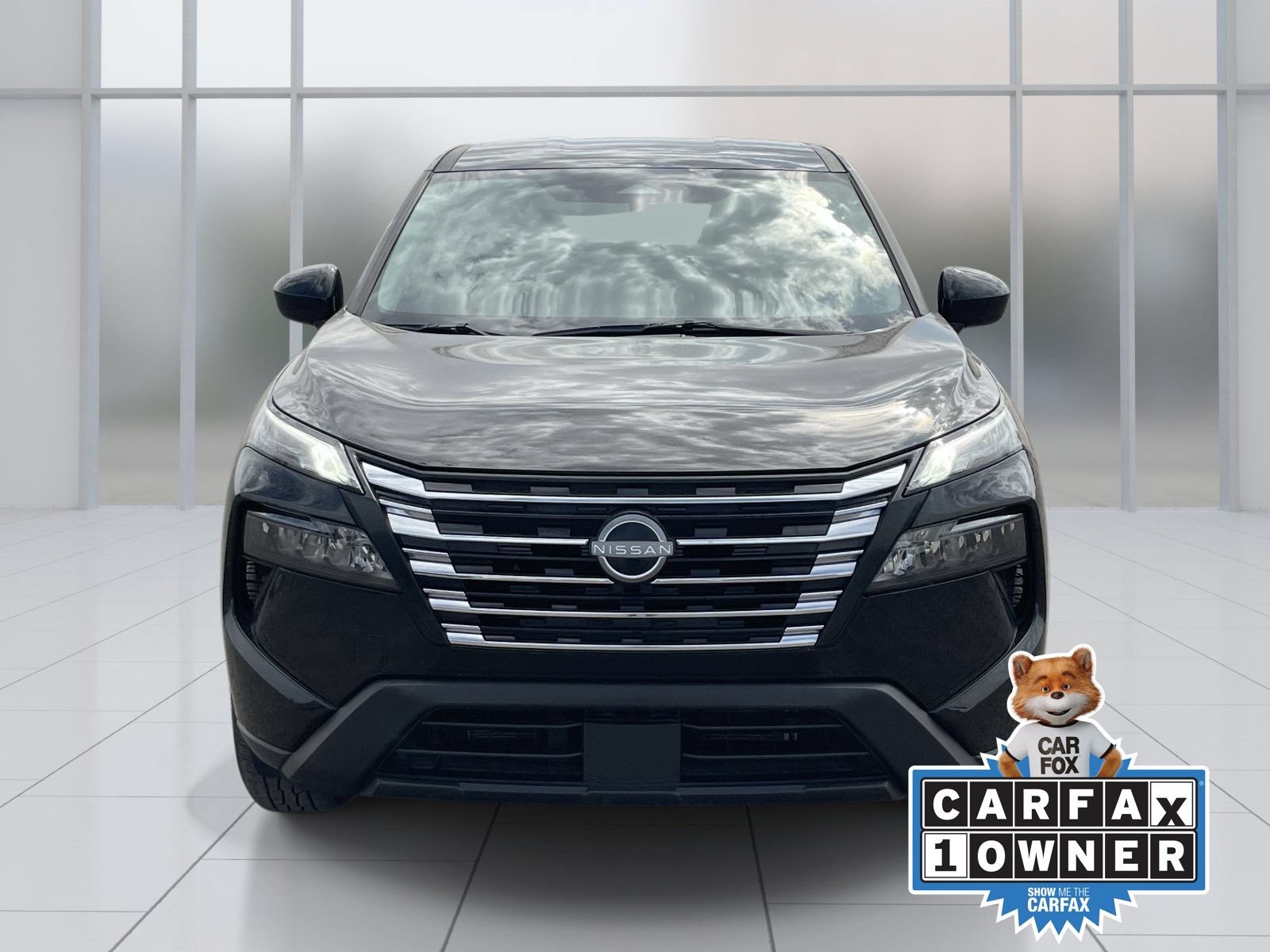 Used 2025 Nissan Rogue SV AWD/4WD image 9
