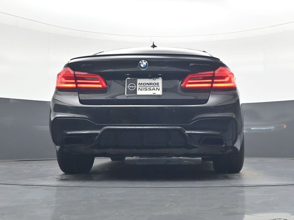 Used 2020 BMW M550i xDrive image 13