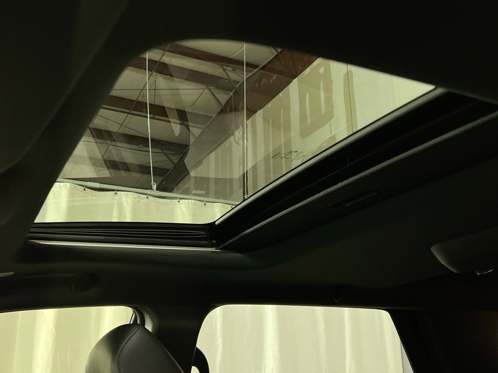 Used 2023 Dodge Durango R/T image 25