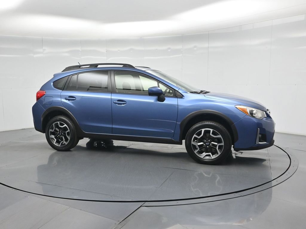 Used 2017 Subaru Crosstrek 2.0i Premium image 19