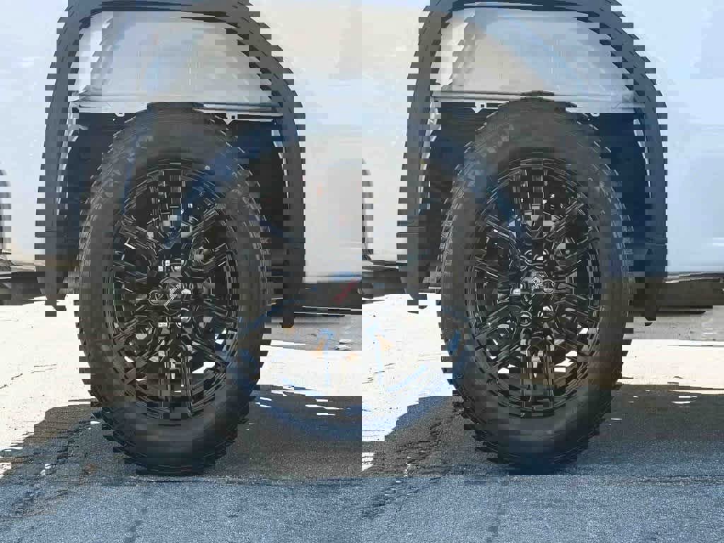 Used 2022 GMC Sierra 1500 Elevation image 10